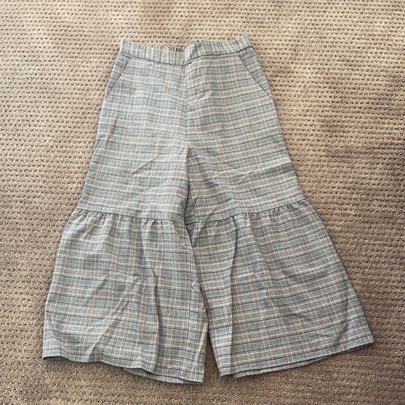 Plaid Oversized Gauchos! π